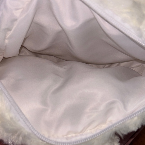 Adorable White and Pink Bunny Kids Purse with hot pink Pom Pom head band - Picture 6 of 7